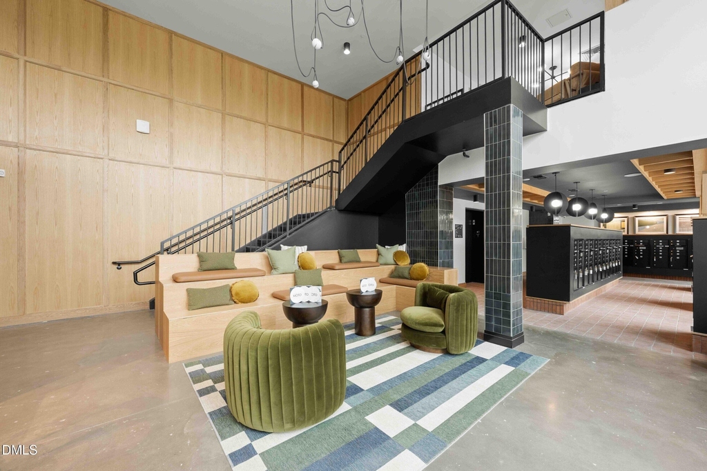 222 N West Street - Photo 8
