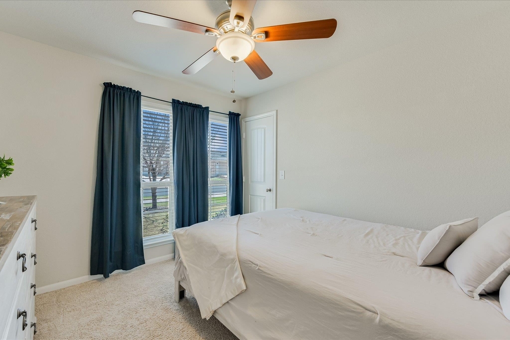 725 Pinnacle Dr - Photo 13