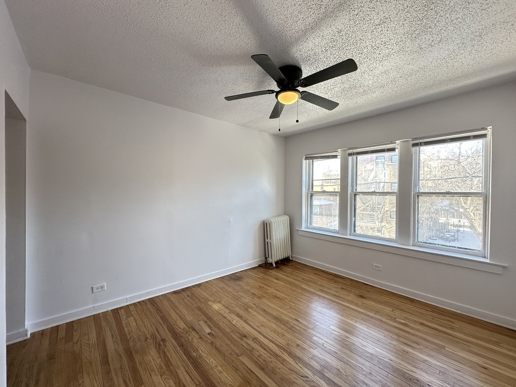 7147 S Constance Avenue - Photo 8