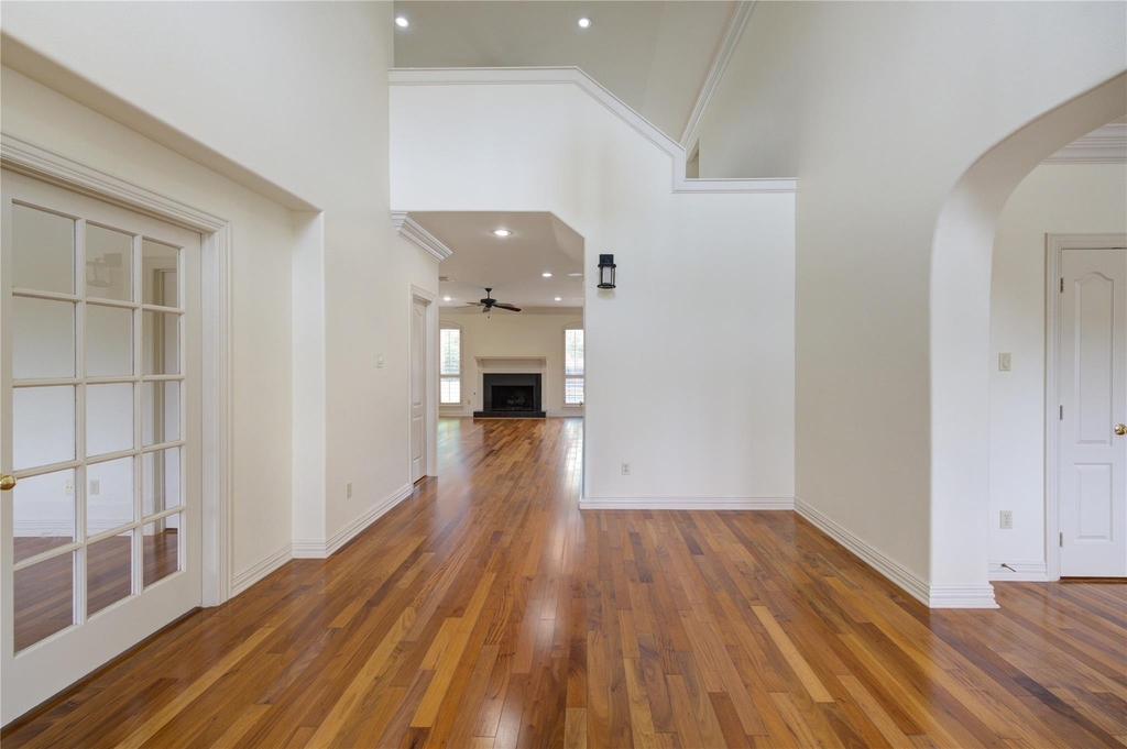 1502 Ashbury Park Lane - Photo 9