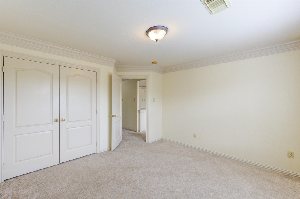 1502 Ashbury Park Lane - Photo 32