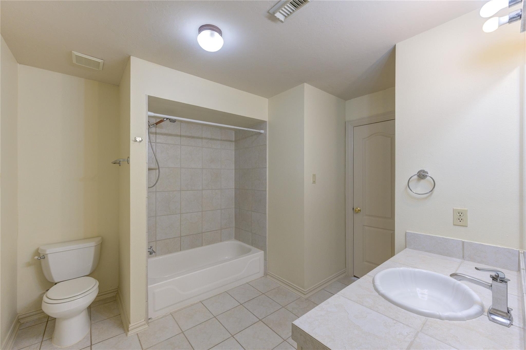 1502 Ashbury Park Lane - Photo 33
