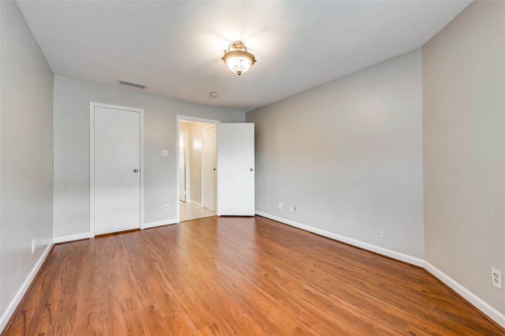 8787 Brae Acres Road - Photo 12