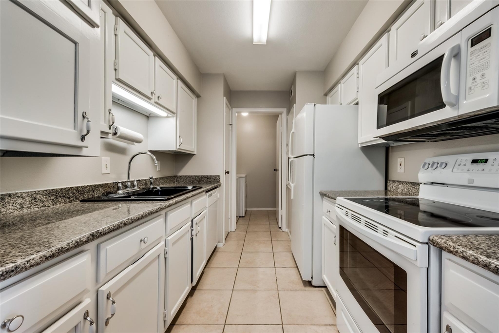 8787 Brae Acres Road - Photo 5