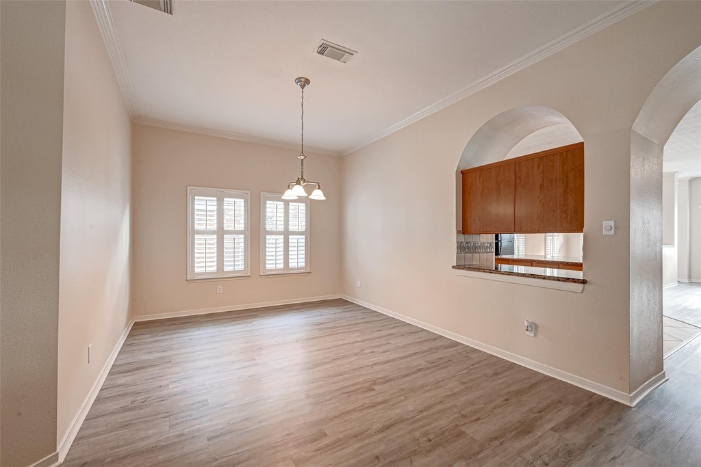 6923 Grants Hollow Lane - Photo 5