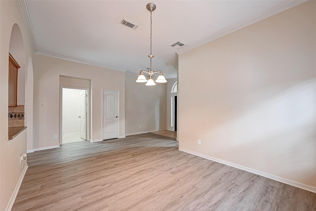 6923 Grants Hollow Lane - Photo 6