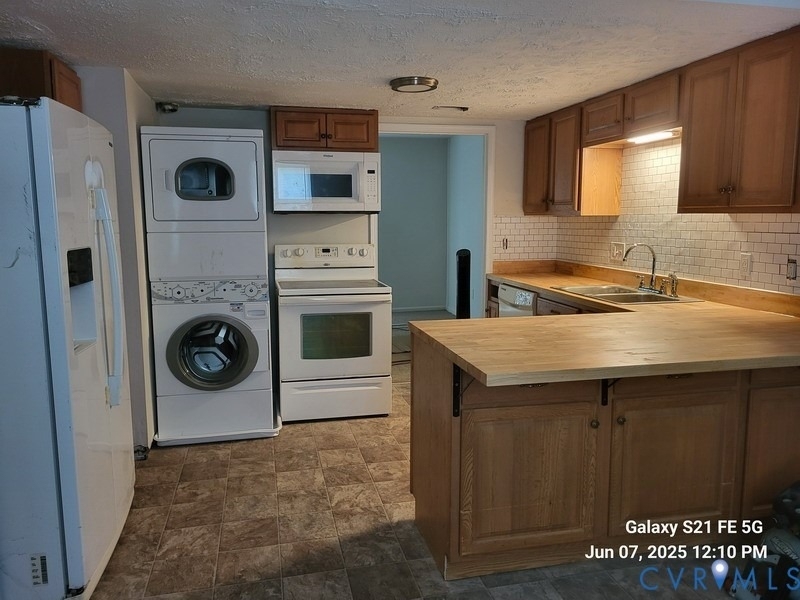 1510 Americana Drive - Photo 3