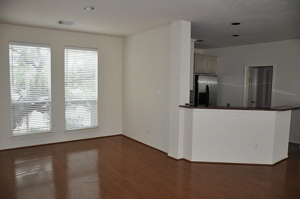 2020 Mason Street - Photo 3