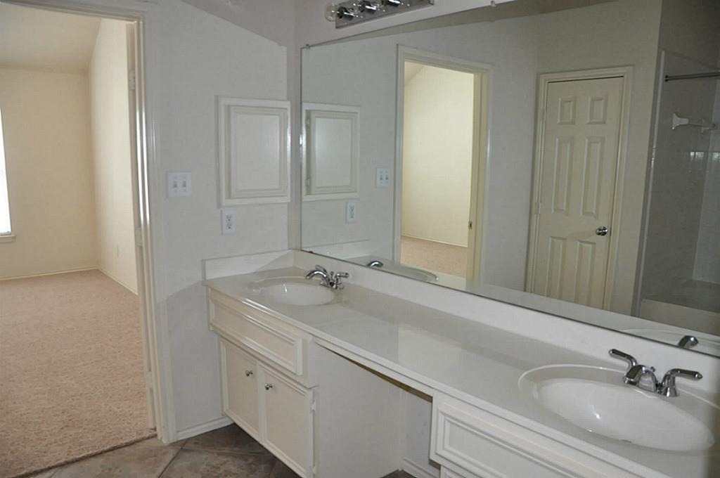 2020 Mason Street - Photo 7