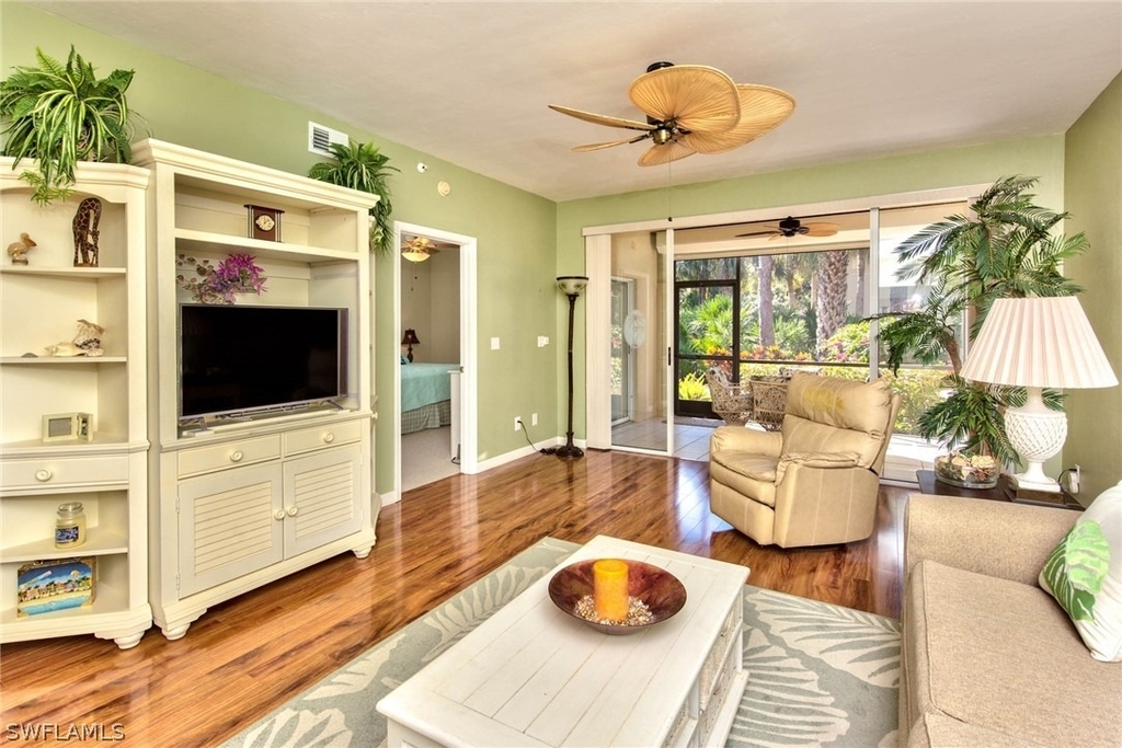 4200 Sawgrass Point Drive - Photo 5