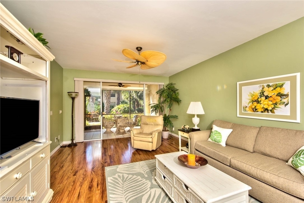 4200 Sawgrass Point Drive - Photo 4