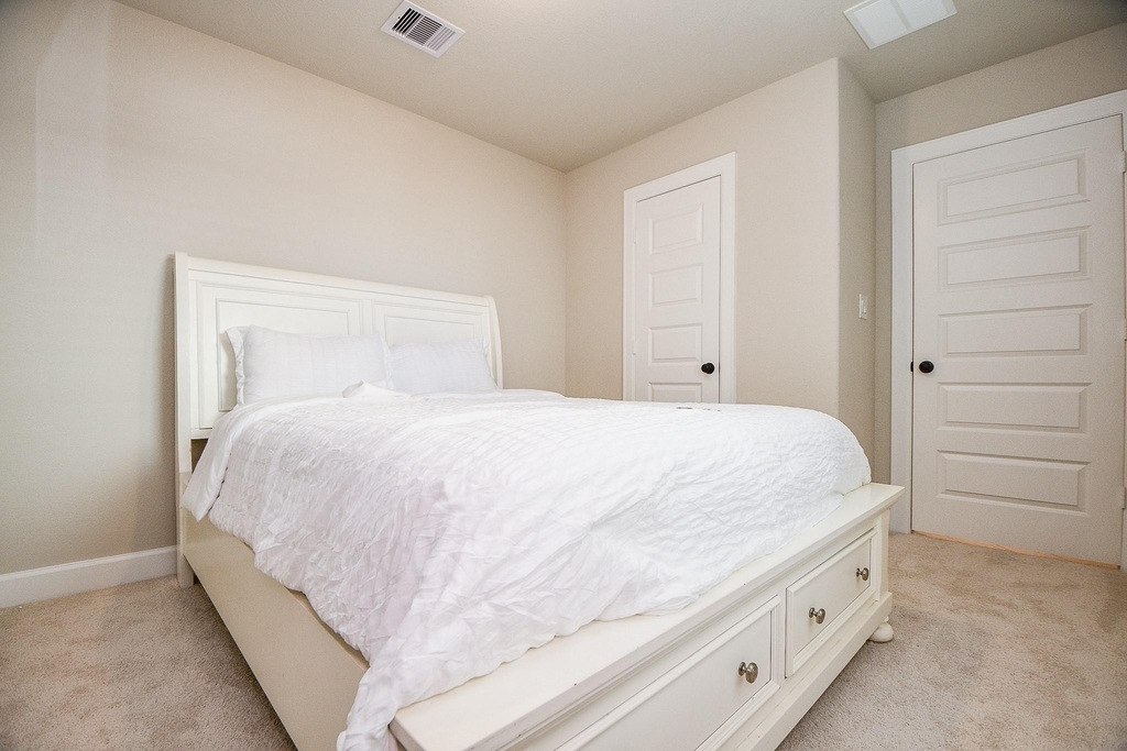 2033 Millbridge Spring - Photo 11