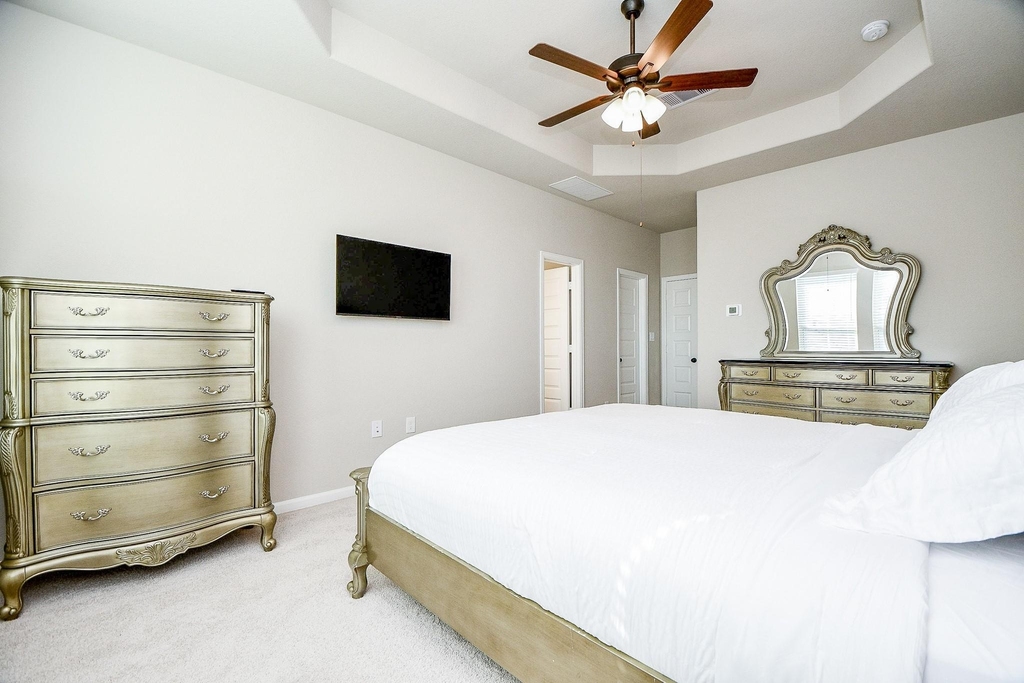 2033 Millbridge Spring - Photo 3