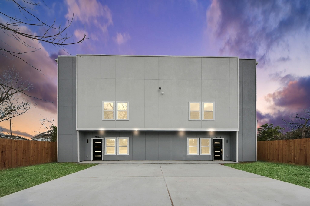 7412 Carver Road - Photo 0