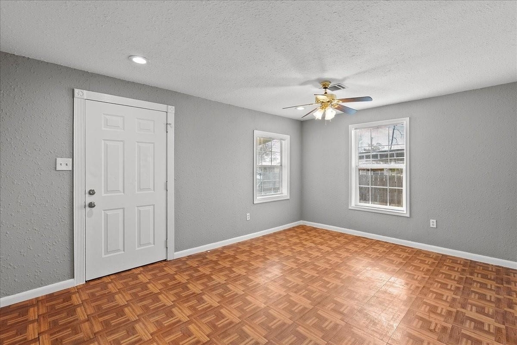 14029 Mcnair Street - Photo 20