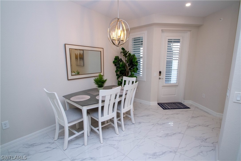 244 Indies Drive E - Photo 5