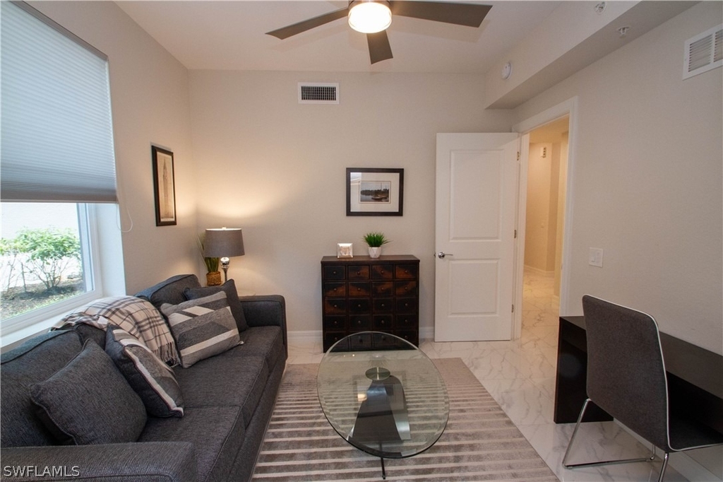 244 Indies Drive E - Photo 25