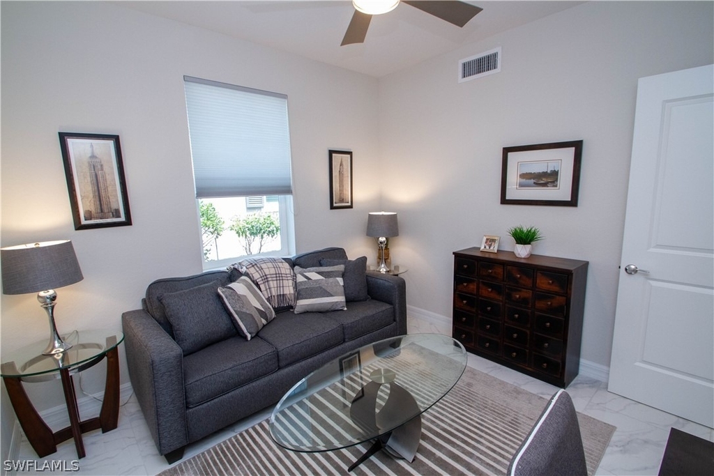 244 Indies Drive E - Photo 26