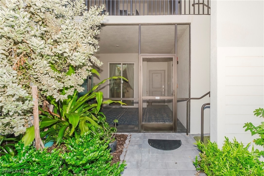 5427 Double Eagle Circle - Photo 1