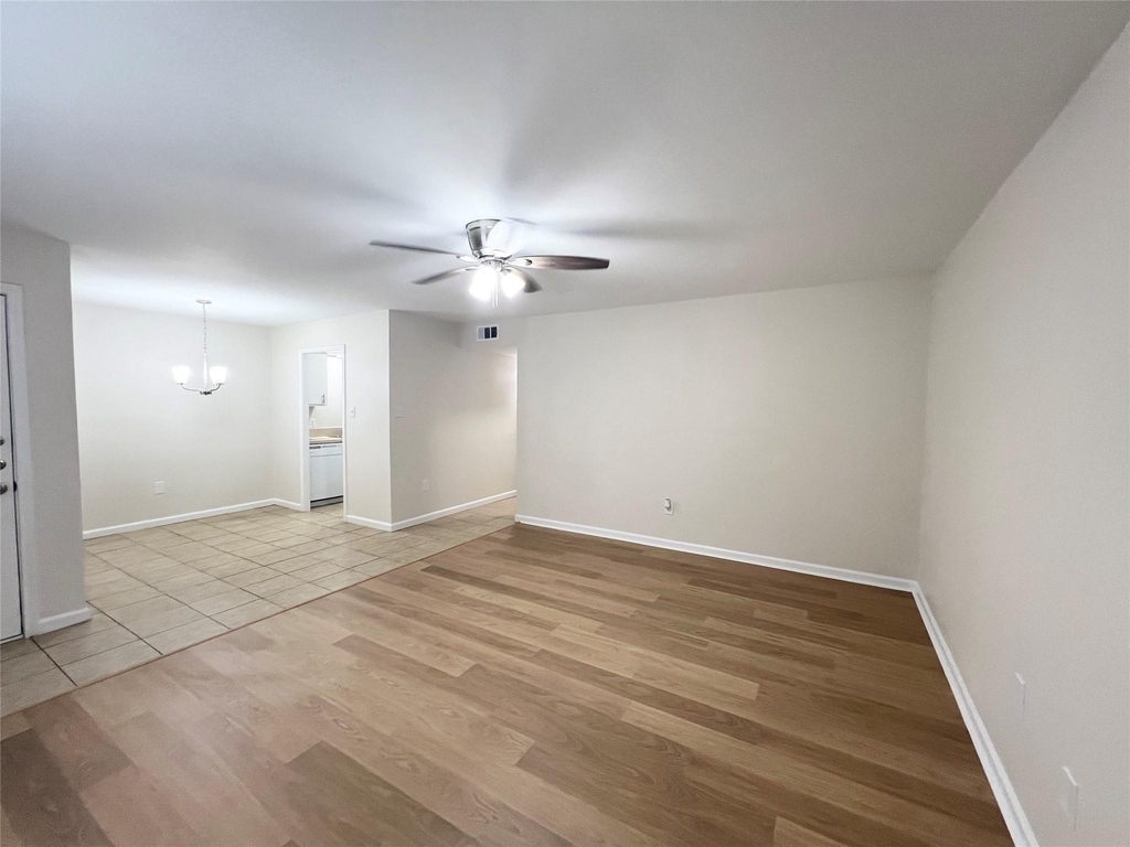 130 Oyster Creek Drive - Photo 2