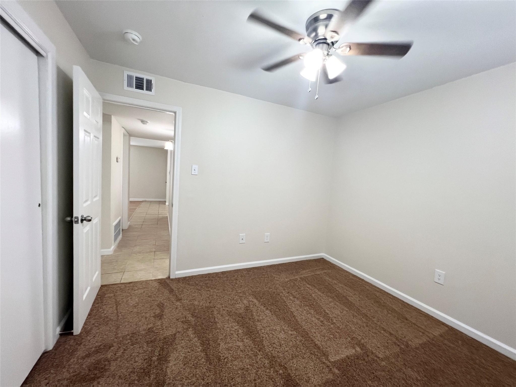 130 Oyster Creek Drive - Photo 8