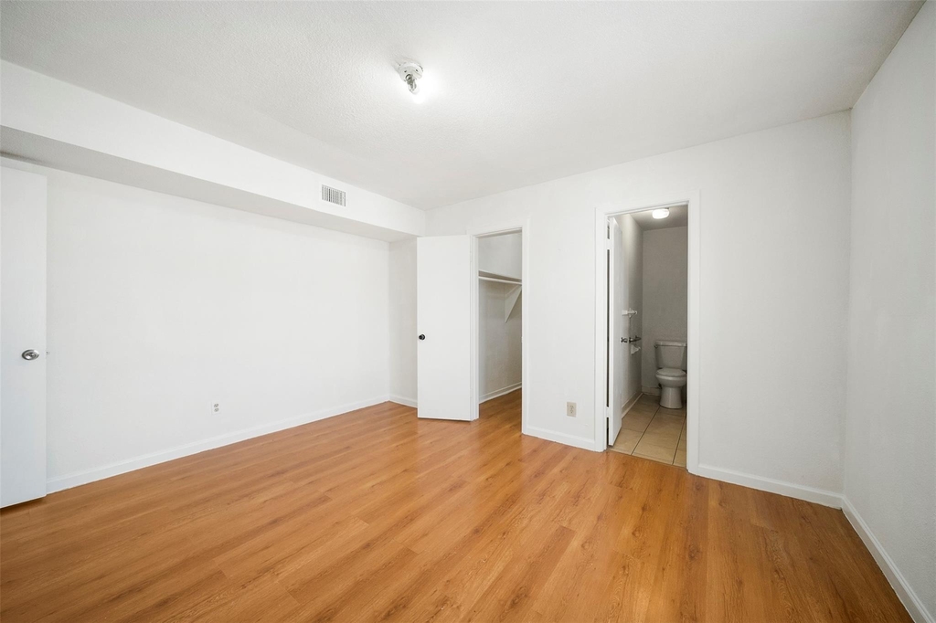 6201 Ranchester Drive - Photo 19