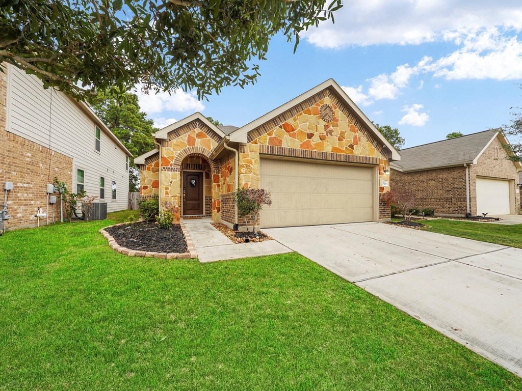 1519 Spencer Glen Lane - Photo 1