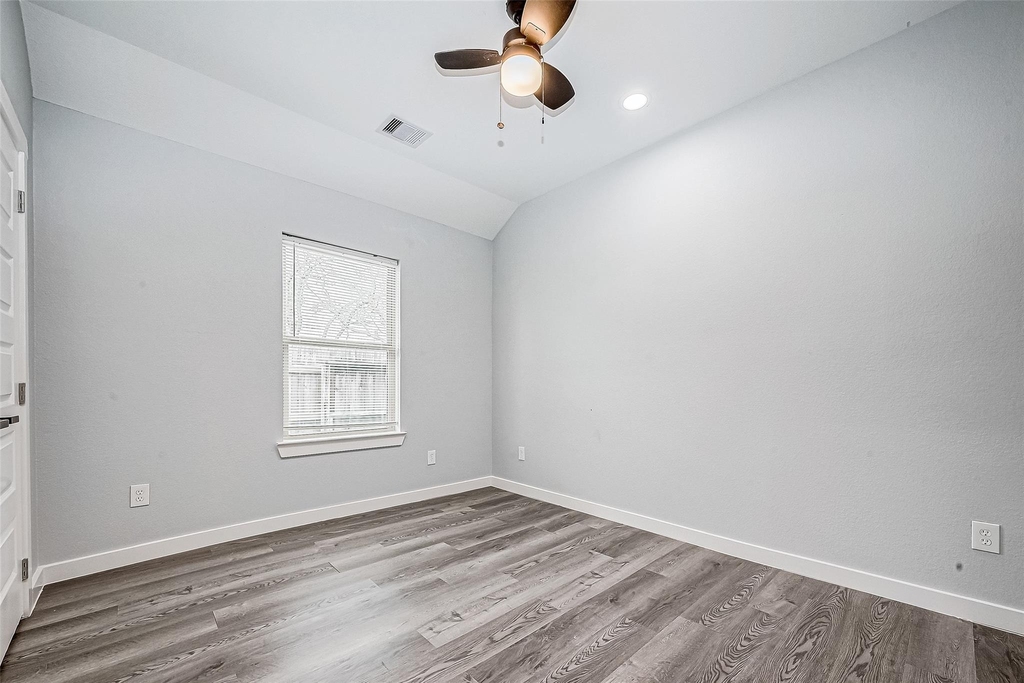 6725 Avenue K - Photo 24
