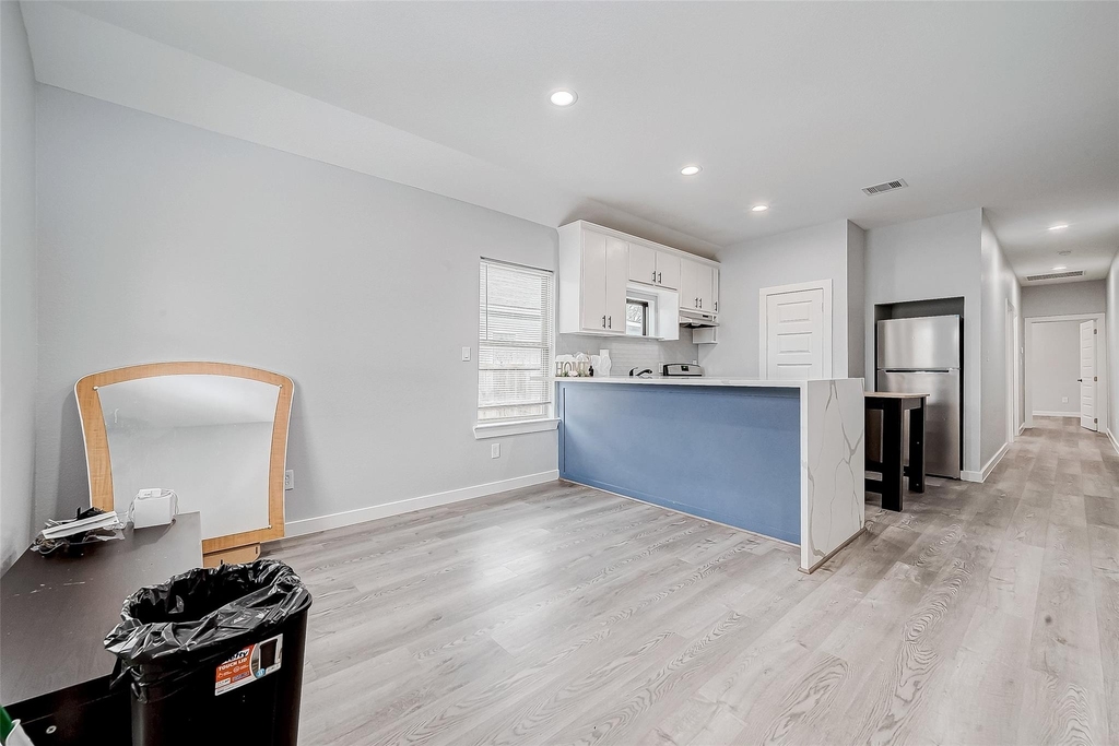 6725 Avenue K - Photo 6