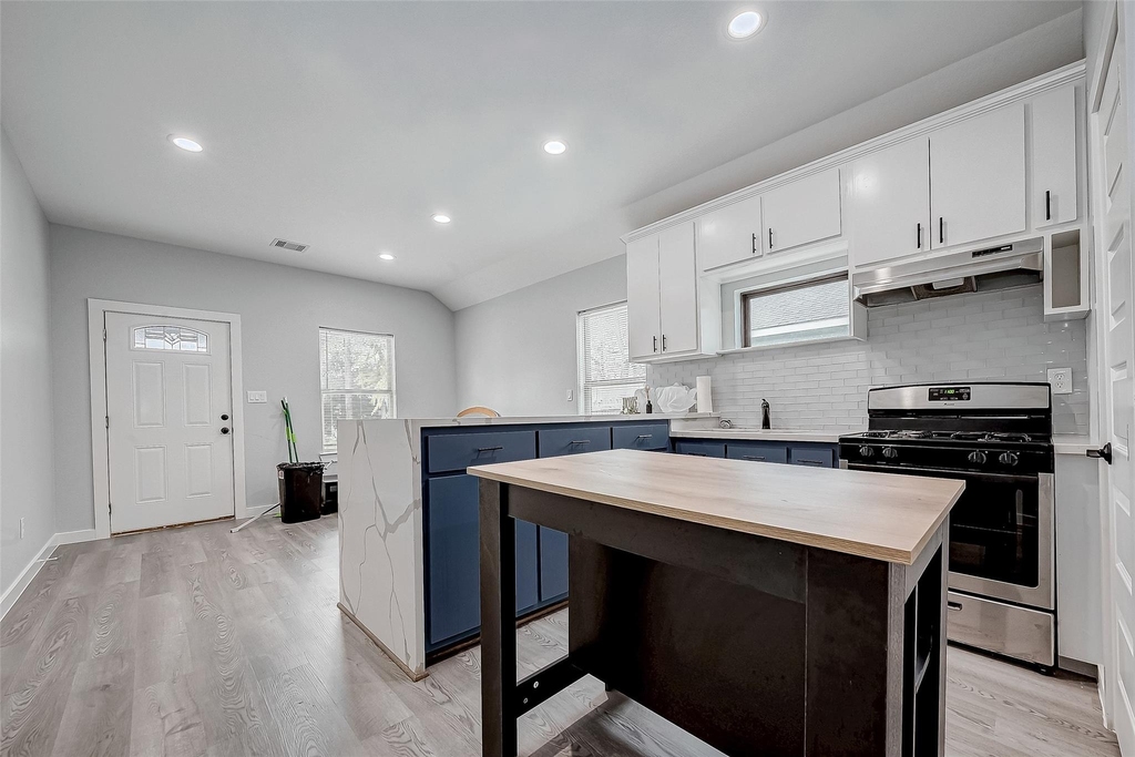 6725 Avenue K - Photo 16