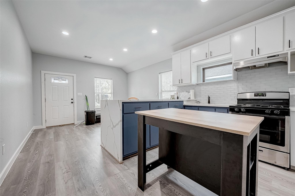 6725 Avenue K - Photo 12