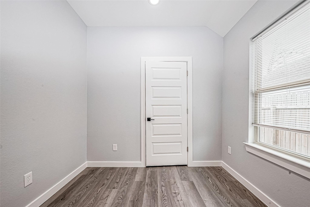 6725 Avenue K - Photo 31