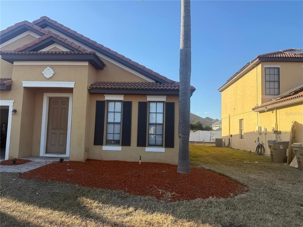 3042 Camino Real Drive S - Photo 2