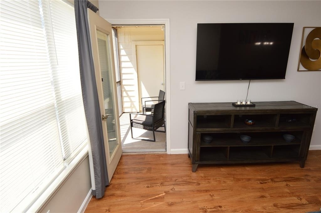 11901 4th Street N - Photo 20