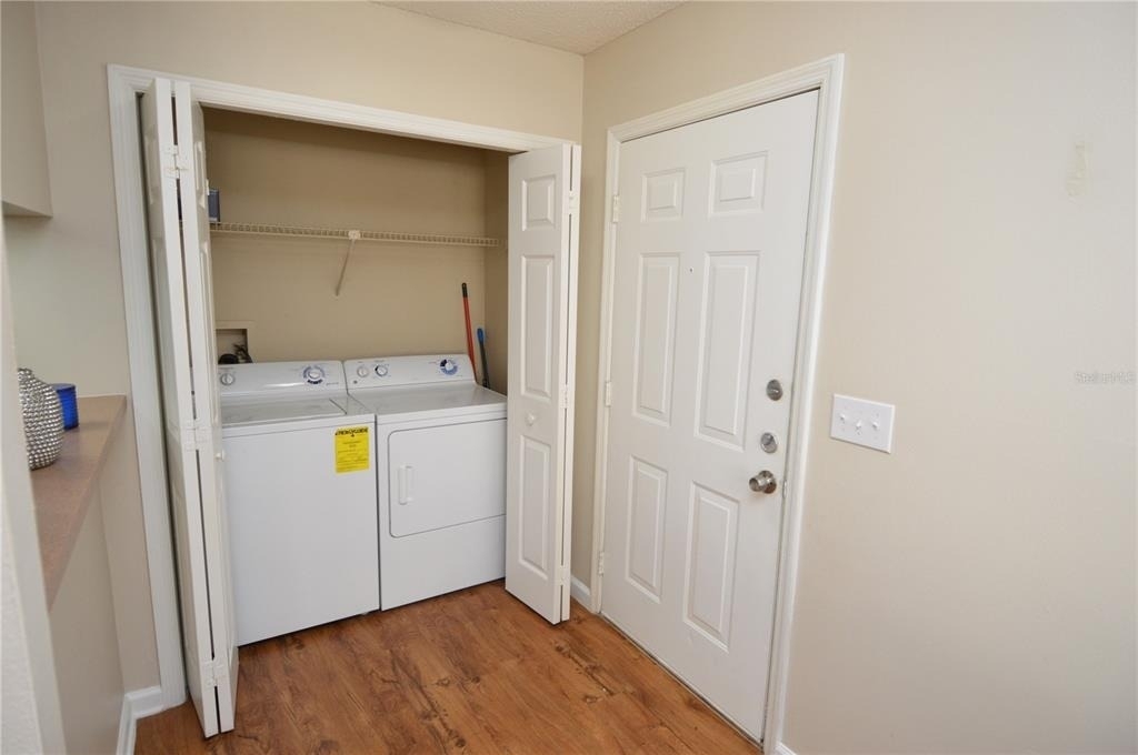 11901 4th Street N - Photo 4