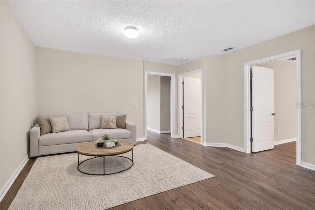 1519 Priory Circle - Photo 9