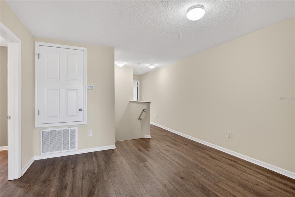 1519 Priory Circle - Photo 8