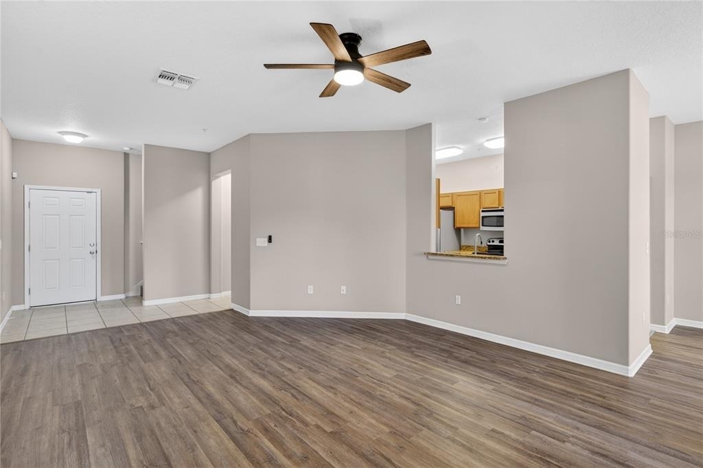 1519 Priory Circle - Photo 3