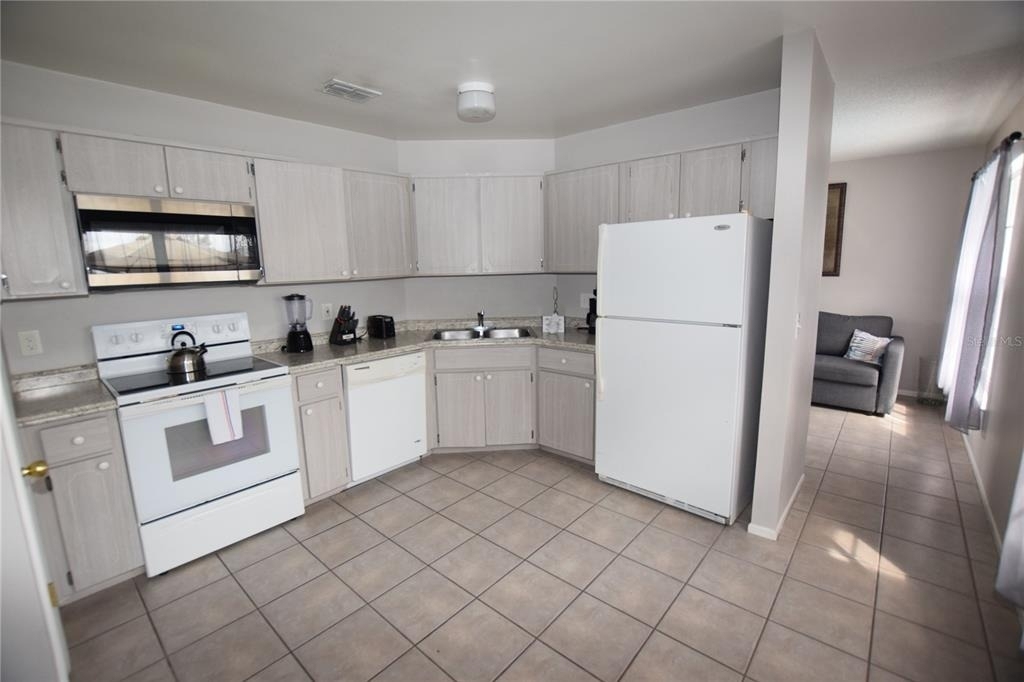 7706 Indian Ridge Trail S - Photo 26