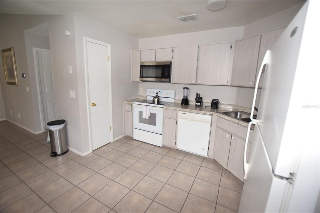 7706 Indian Ridge Trail S - Photo 27