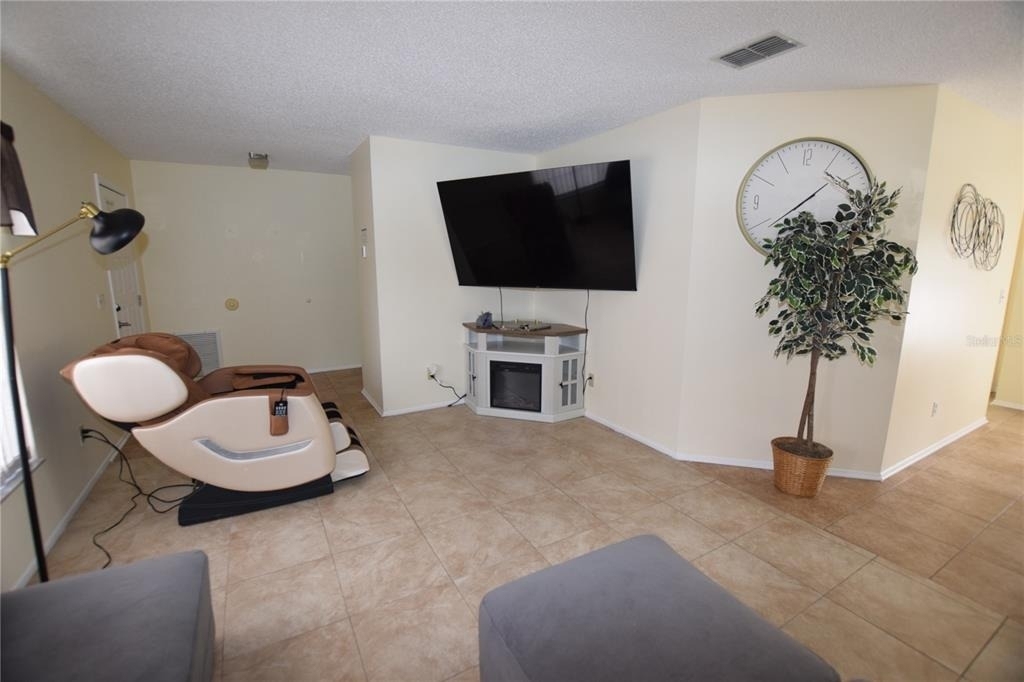7748 Indian Ridge Trail S - Photo 11