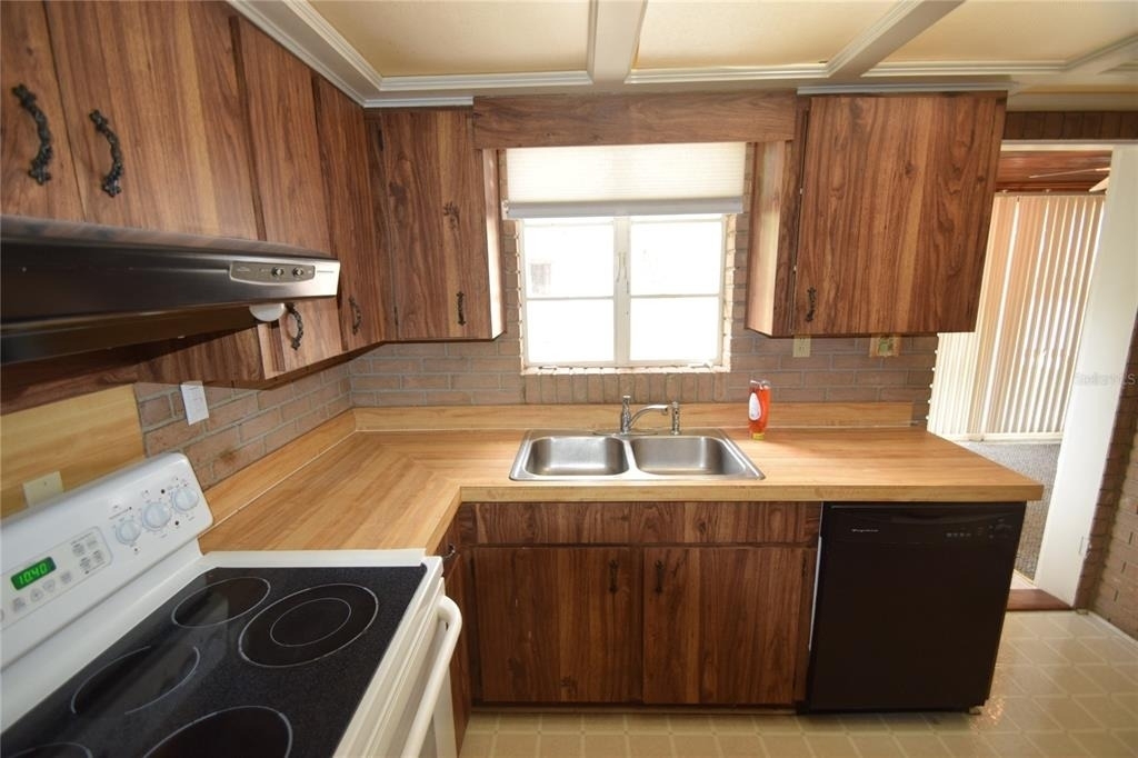 3115 Buckingham Avenue - Photo 4