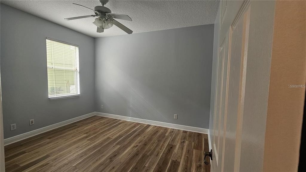 317 E Blue Water Edge Drive - Photo 19
