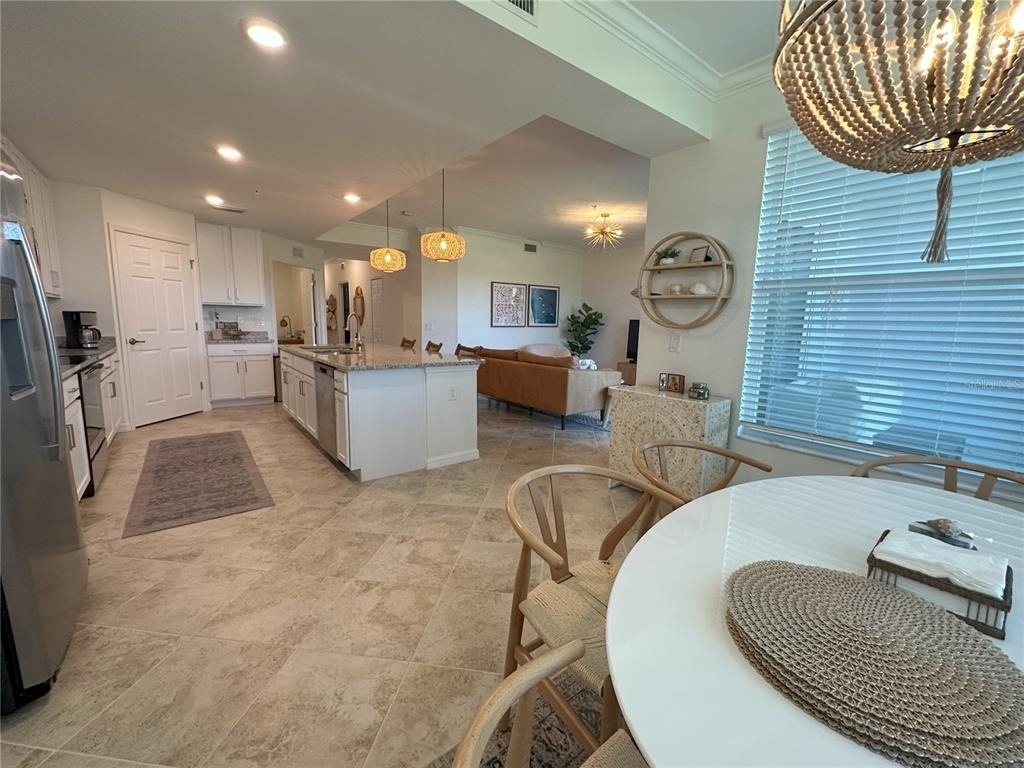 14040 Heritage Landing Boulevard - Photo 9