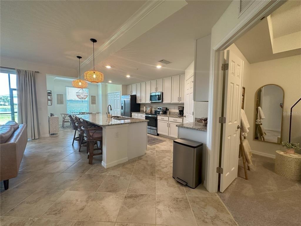 14040 Heritage Landing Boulevard - Photo 5
