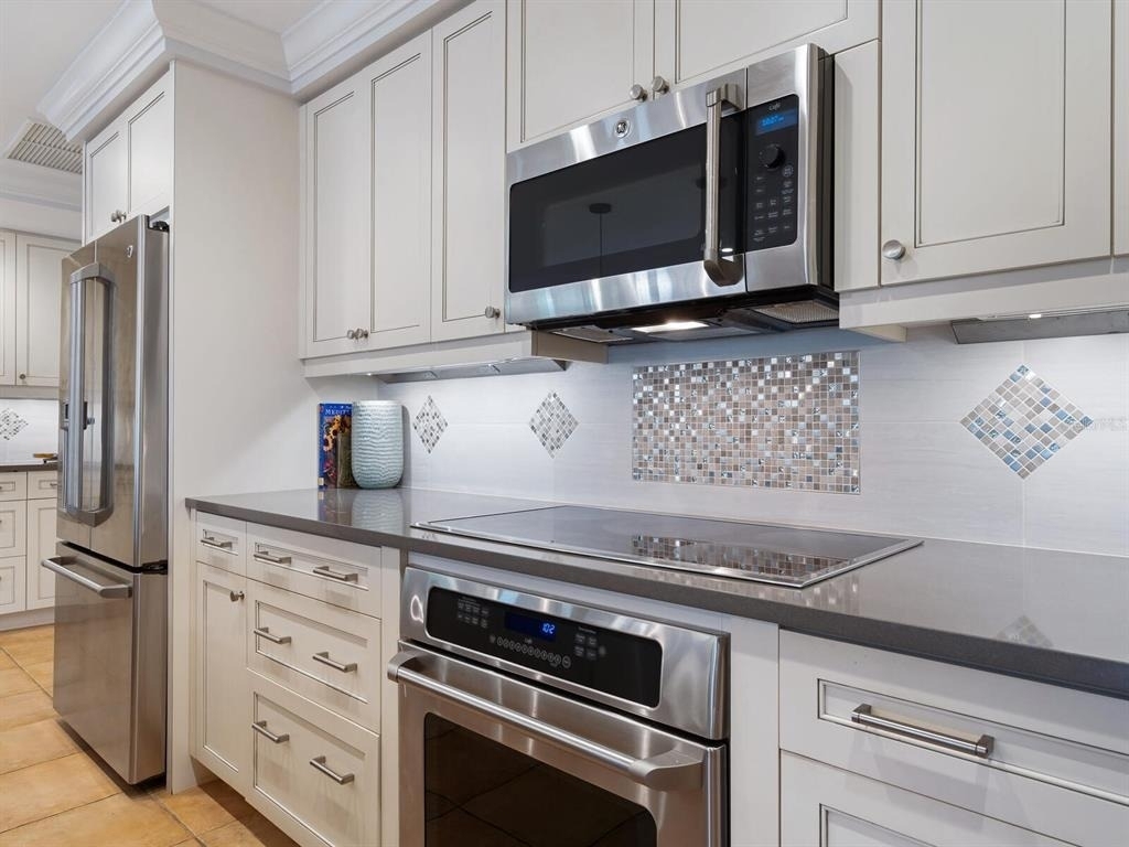 606 Owl Way - Photo 14