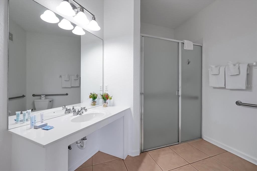 4862 Cayview Avenue - Photo 35