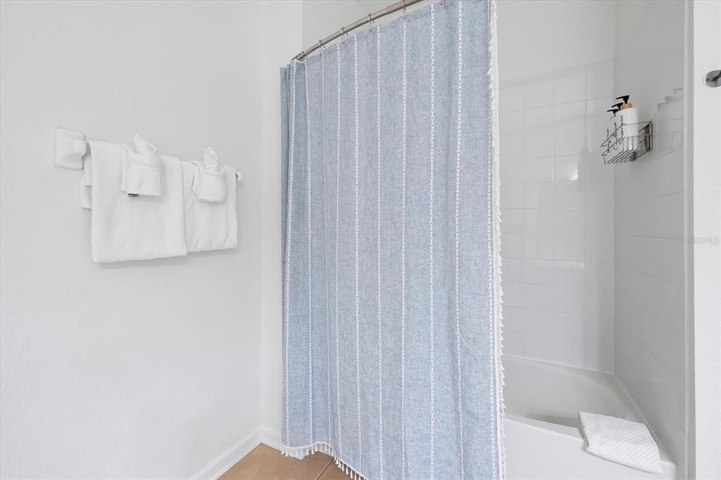 4862 Cayview Avenue - Photo 29