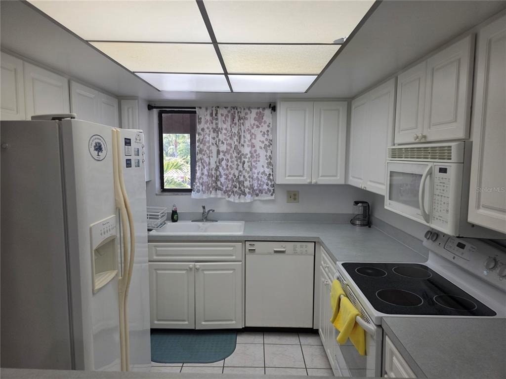 3500 El Conquistador Parkway - Photo 9
