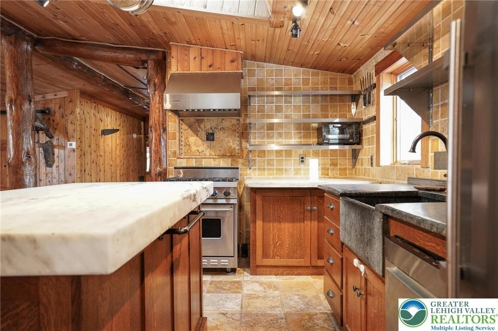 371 Green Tree Drive - Photo 10